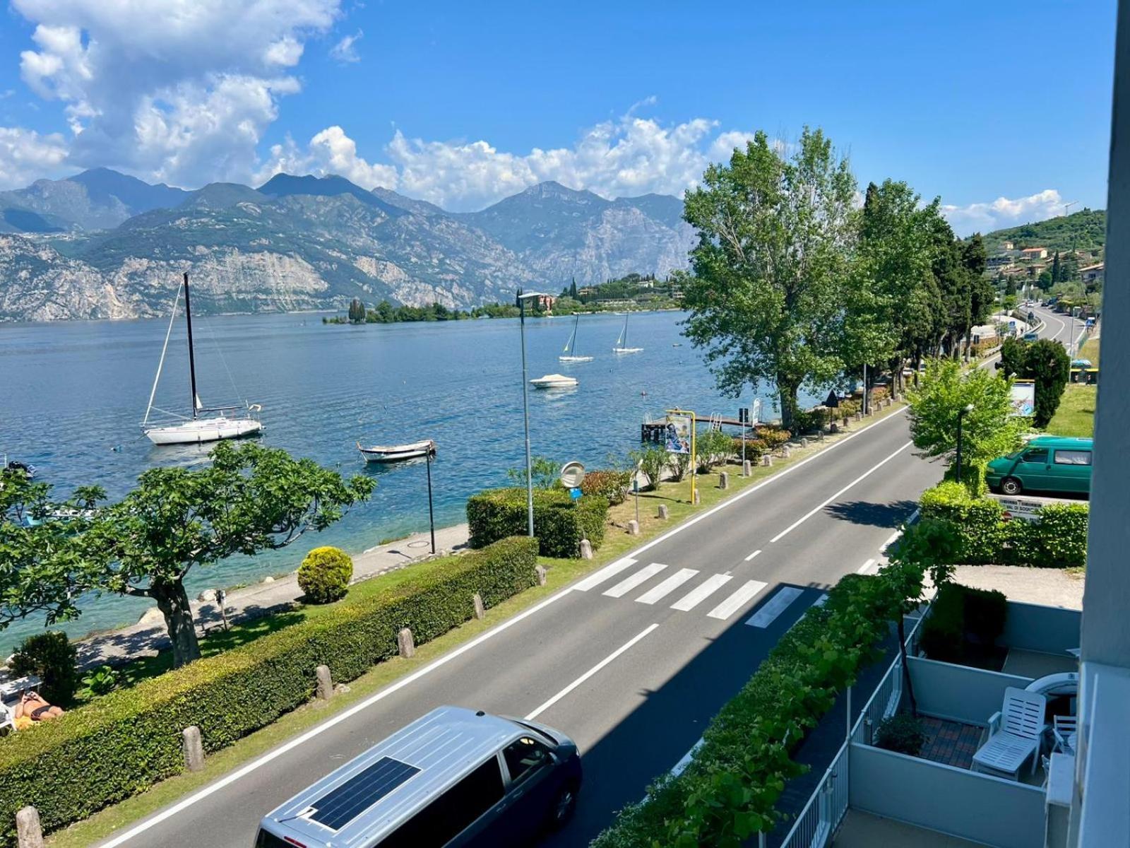 Apartamento Val Di Sogno Grand View Malcesine Exterior foto