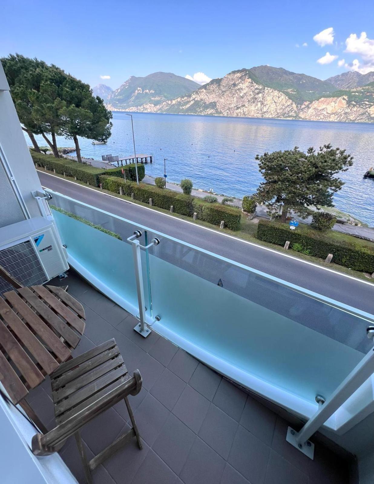 Apartamento Val Di Sogno Grand View Malcesine Exterior foto